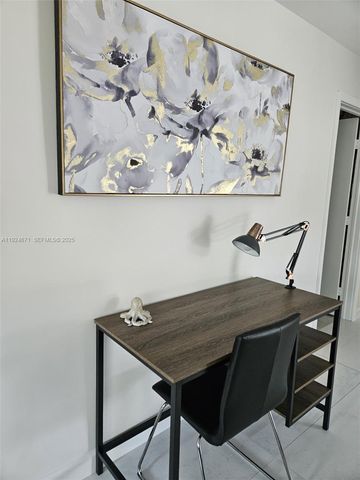 1001 SE 14th Dr, Deerfield Beach, FL 33441