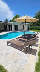 1001 SE 14th Dr, Deerfield Beach, FL 33441