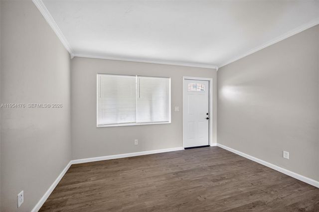 171 Tulip Tree Dr, Lake Worth, FL 33462