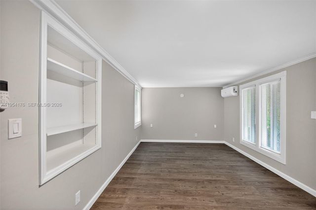 171 Tulip Tree Dr, Lake Worth, FL 33462