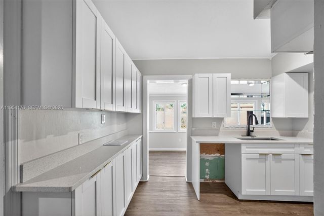 171 Tulip Tree Dr, Lake Worth, FL 33462