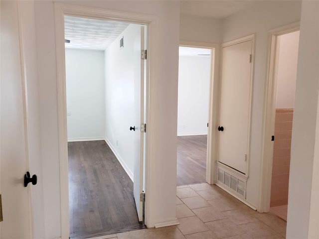 11038 Wyatt Street, Dallas, TX 75218