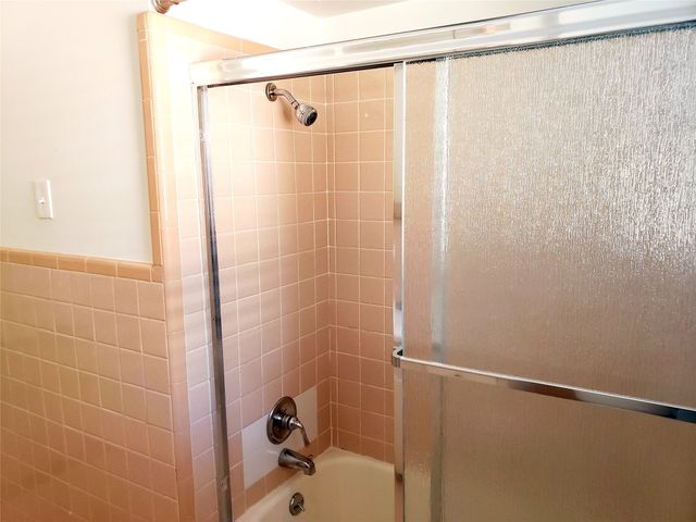 11038 Wyatt Street, Dallas, TX 75218