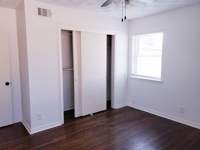 11038 Wyatt Street, Dallas, TX 75218