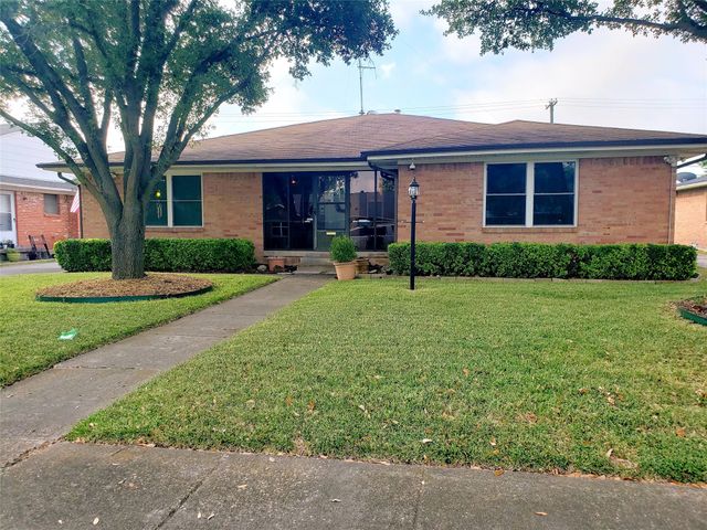 11038 Wyatt Street, Dallas, TX 75218