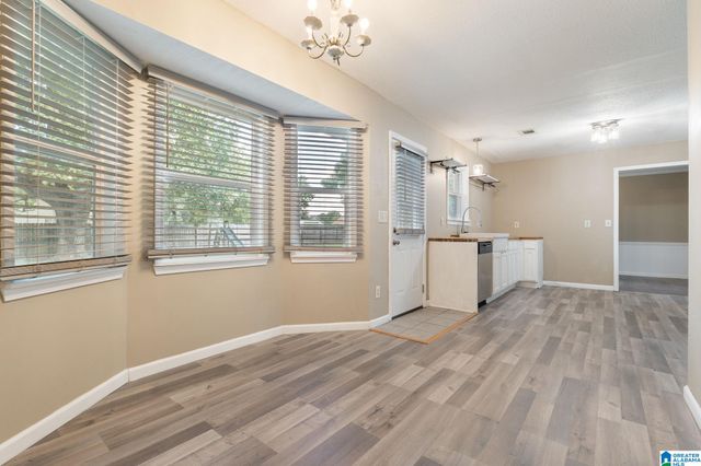11410 FAIRWOOD AVENUE, Northport, AL 35475