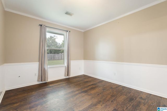 11410 FAIRWOOD AVENUE, Northport, AL 35475