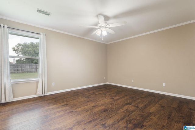 11410 FAIRWOOD AVENUE, Northport, AL 35475