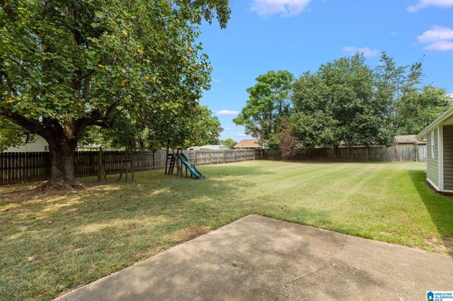 11410 FAIRWOOD AVENUE, Northport, AL 35475