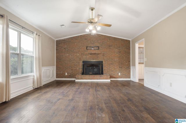 11410 FAIRWOOD AVENUE, Northport, AL 35475