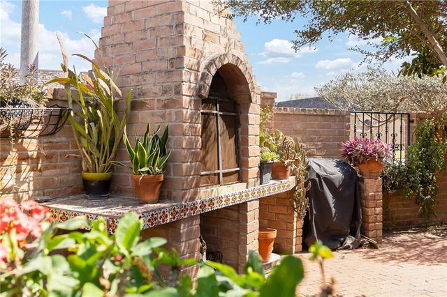 301 Vermont Avenue, Mcallen, TX 78503