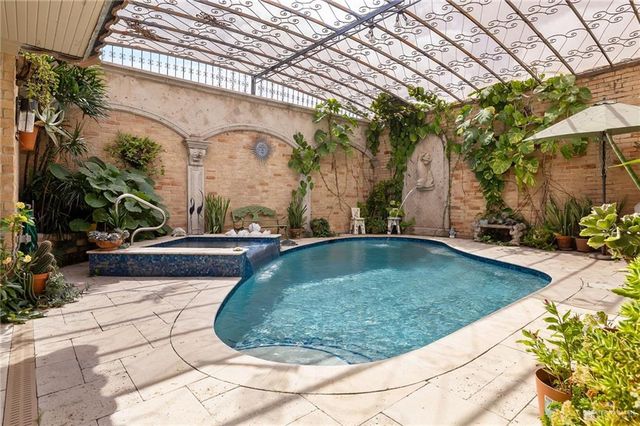 301 Vermont Avenue, Mcallen, TX 78503