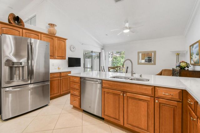 349 Eagleton Golf Drive, Palm Beach Gardens, FL 33418