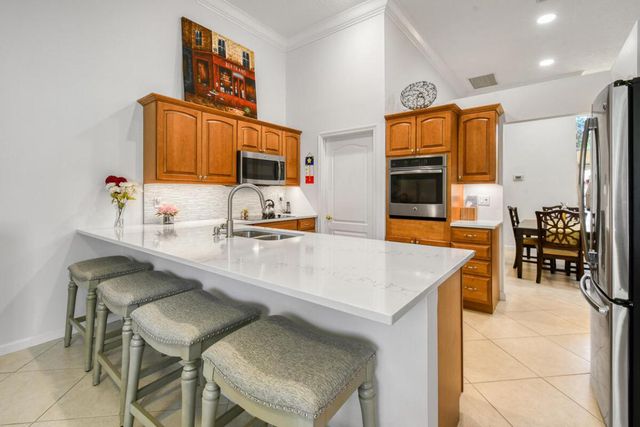 349 Eagleton Golf Drive, Palm Beach Gardens, FL 33418