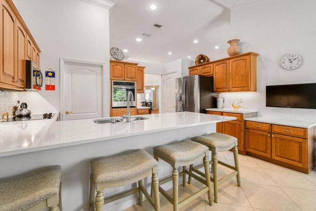 349 Eagleton Golf Drive, Palm Beach Gardens, FL 33418