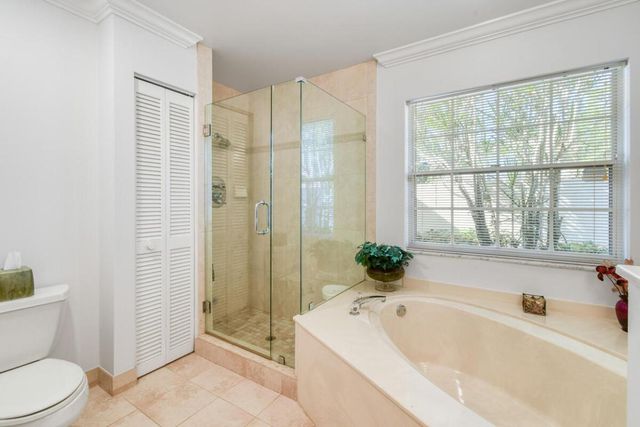 349 Eagleton Golf Drive, Palm Beach Gardens, FL 33418