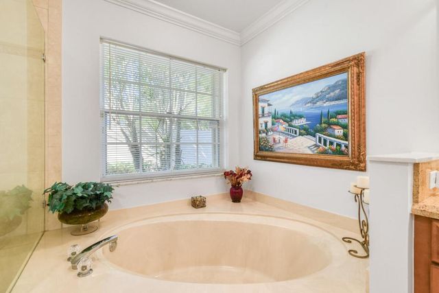 349 Eagleton Golf Drive, Palm Beach Gardens, FL 33418