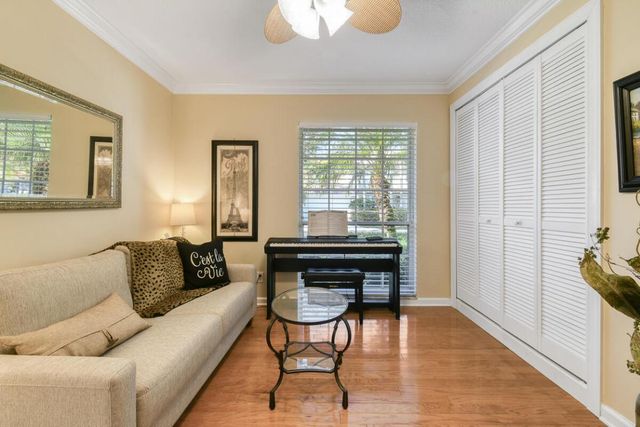 349 Eagleton Golf Drive, Palm Beach Gardens, FL 33418