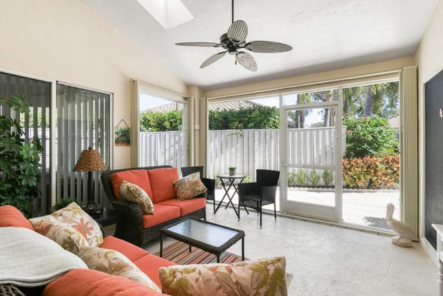 349 Eagleton Golf Drive, Palm Beach Gardens, FL 33418