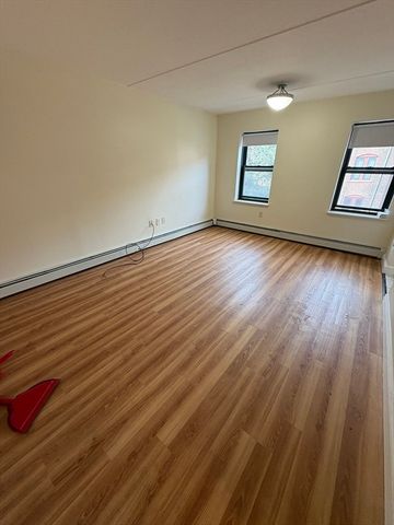 400 Massachusetts Avenue 35, Boston, MA 02115