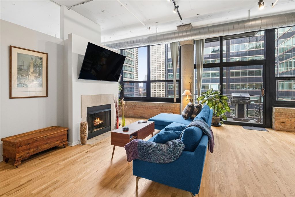 130 S CANAL Street 607, Chicago, IL 60606 — photo 4