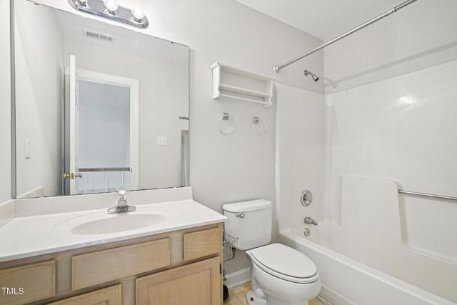 316 Trafalgar Lane, Cary, NC 27513