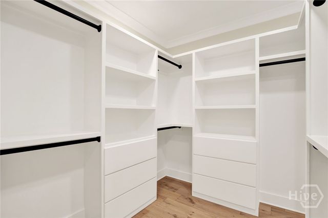 10 Howley Lane, Savannah, GA 31411