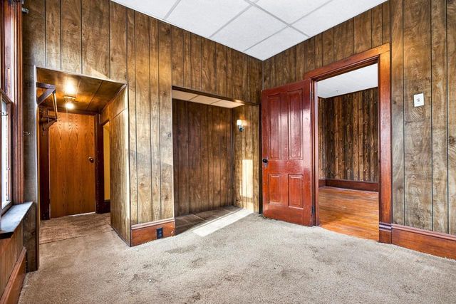 311 ISABELLA STREET, Neenah, WI 54956