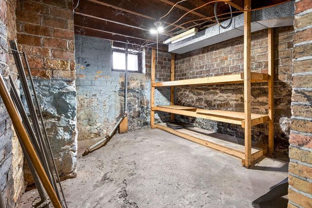 311 ISABELLA STREET, Neenah, WI 54956