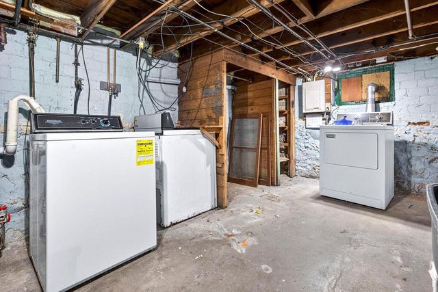 311 ISABELLA STREET, Neenah, WI 54956