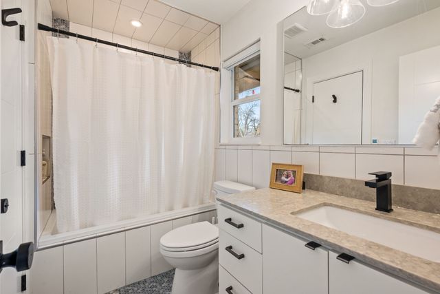 313 Fall Creek Drive, Richardson, TX 75080