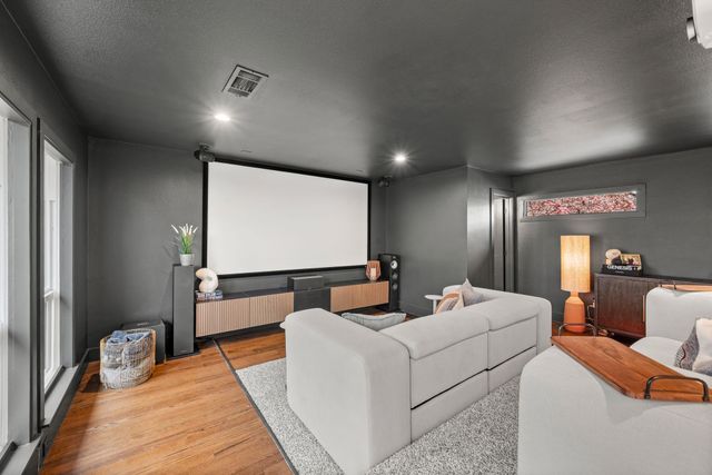 313 Fall Creek Drive, Richardson, TX 75080