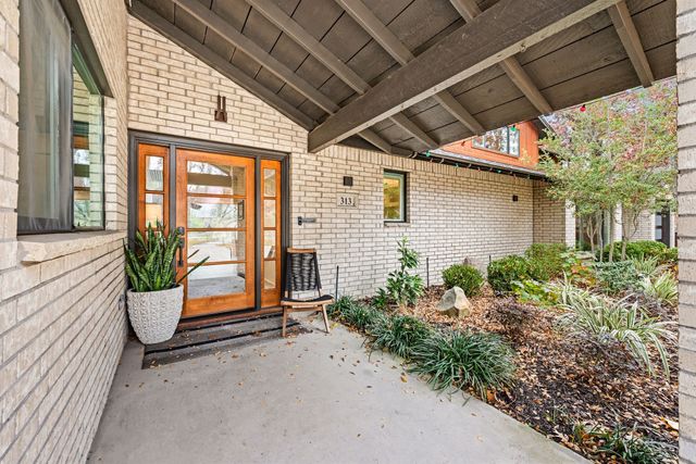 313 Fall Creek Drive, Richardson, TX 75080