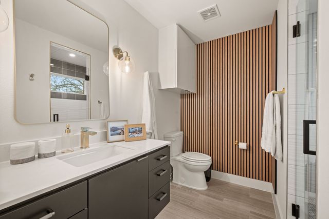 313 Fall Creek Drive, Richardson, TX 75080