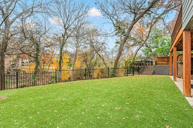 313 Fall Creek Drive, Richardson, TX 75080