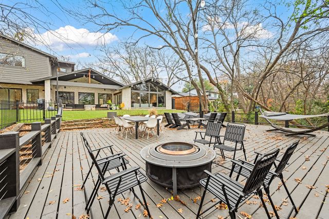 313 Fall Creek Drive, Richardson, TX 75080