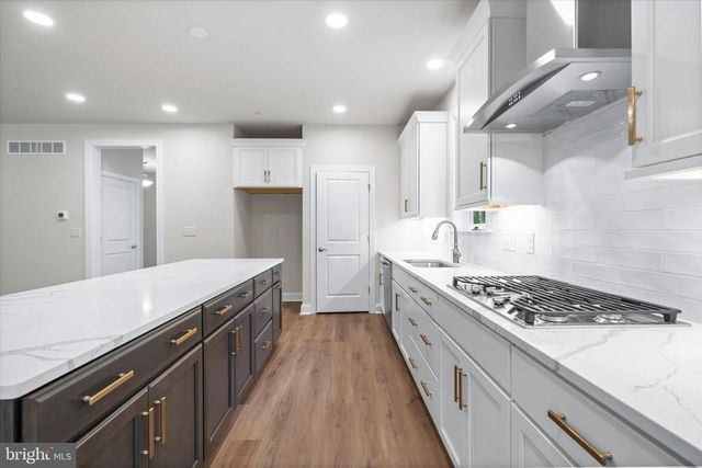 406 LEAHY DR, Newark, DE 19711