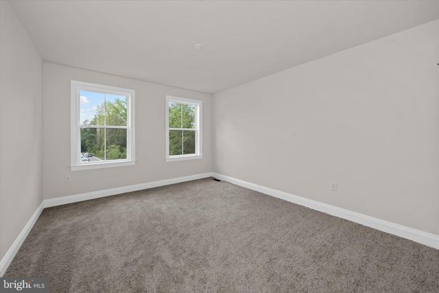 406 LEAHY DR, Newark, DE 19711