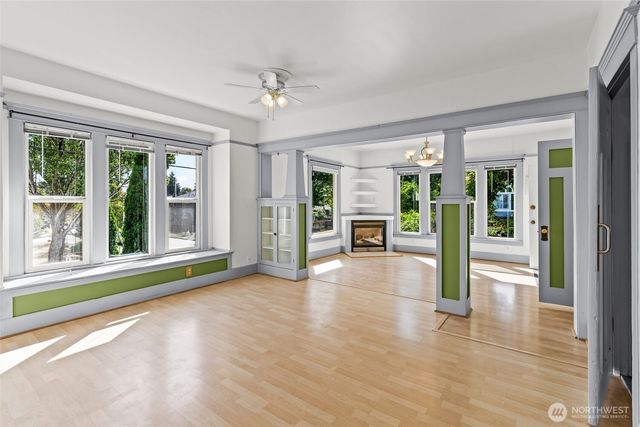 1923 15th Avenue S, Seattle, WA 98144