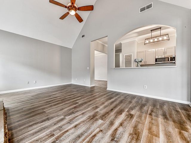 102 Springshade Lane, Canton, GA 30114