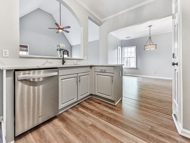 102 Springshade Lane, Canton, GA 30114