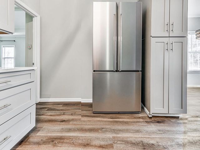 102 Springshade Lane, Canton, GA 30114