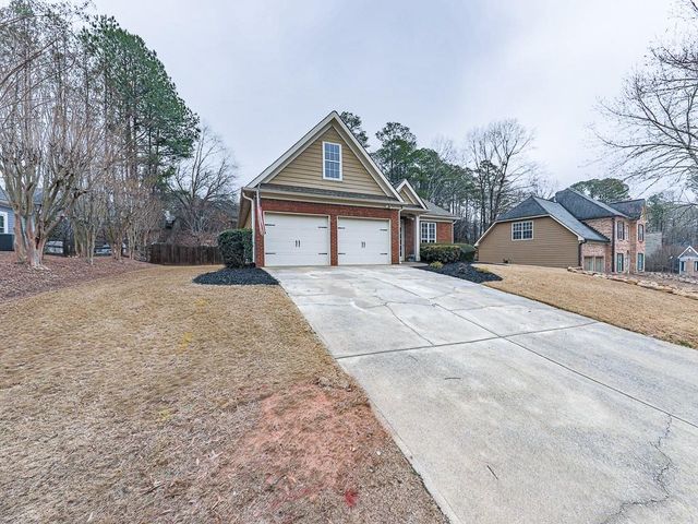 102 Springshade Lane, Canton, GA 30114