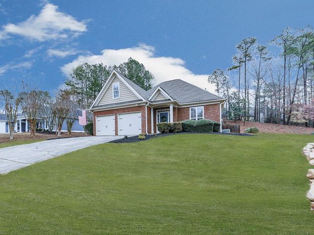 102 Springshade Lane, Canton, GA 30114