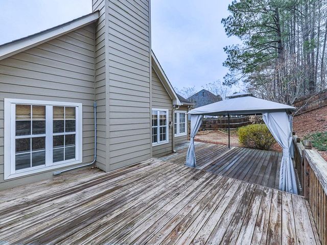 102 Springshade Lane, Canton, GA 30114