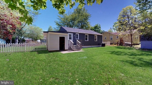 10 BERGEN AVE, Voorhees, NJ 08043