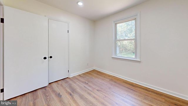 10 BERGEN AVE, Voorhees, NJ 08043