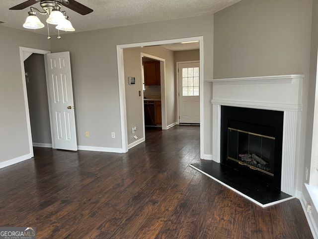 156 Galway Lane, Hampton, GA 30228