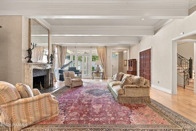 301 Oakleaf Drive, Lafayette, LA 70503