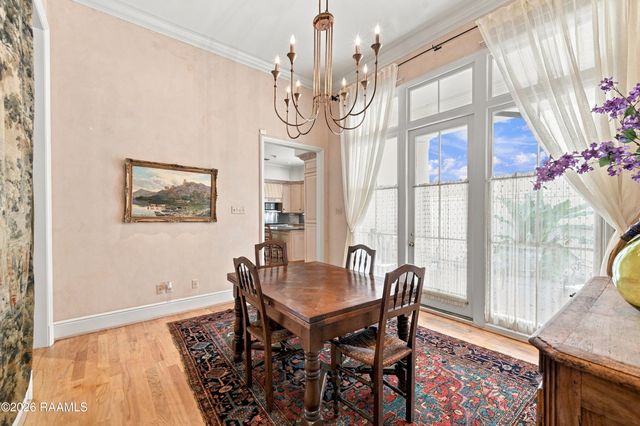 301 Oakleaf Drive, Lafayette, LA 70503
